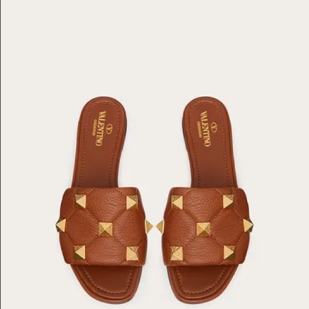 VALENTINO FLAT ROMAN STUD SLIDE SANDAL SIZE 39.5 SADDLE BROWN